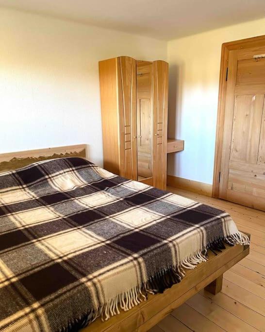 Helle Gemuetliche Ferienwohnung In Schwarzwaldhof Ibach ภายนอก รูปภาพ